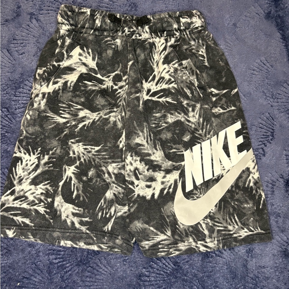 Nike Black and White Patterned Kids Shorts